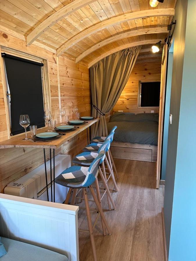 La Roulotte De Lois & Clara Hotel Arc-en-Barrois Екстериор снимка